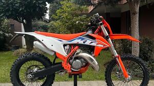 KTM 125 SX (2022) 