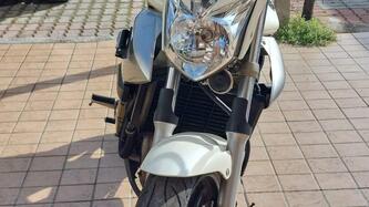 Yamaha XJ6 (2008 - 15) usata