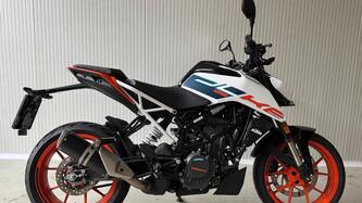 KTM 125 Duke (2021 - 23) usata
