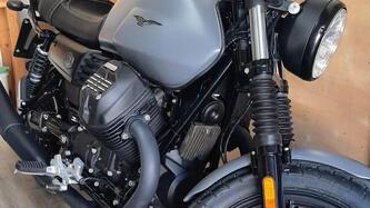 Moto Guzzi V7 III Stone (2017 - 20) usata