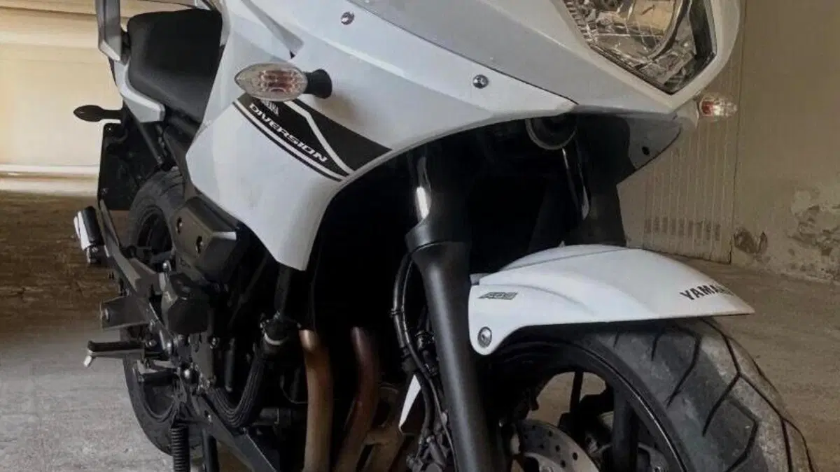 Yamaha XJ6 Diversion ABS (2009 - 15)  (5)