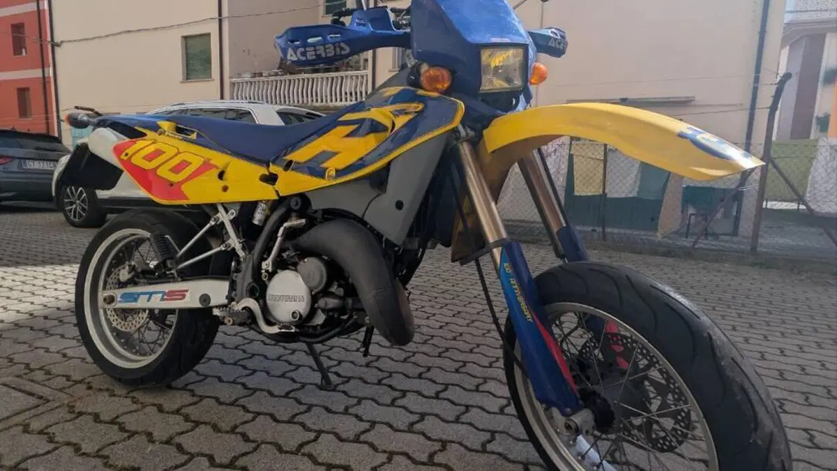Husqvarna SM 125 S (2002 - 04)  (3)