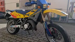Husqvarna SM 125 S (2002 - 04)  (3)