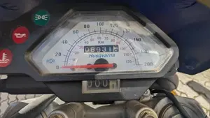 Husqvarna SM 125 S (2002 - 04)  (7)