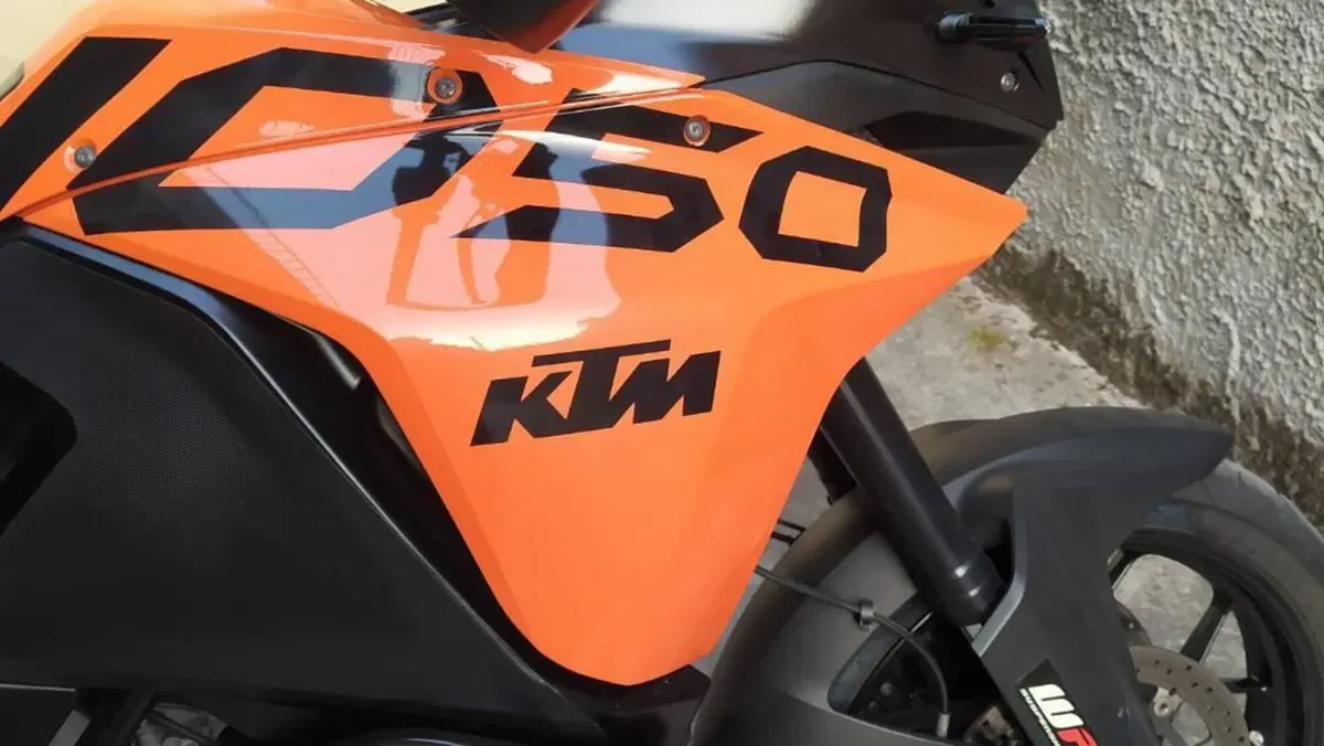 KTM 1050 Adventure (2015 - 16)  (2)