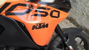 KTM 1050 Adventure (2015 - 16)  (2)
