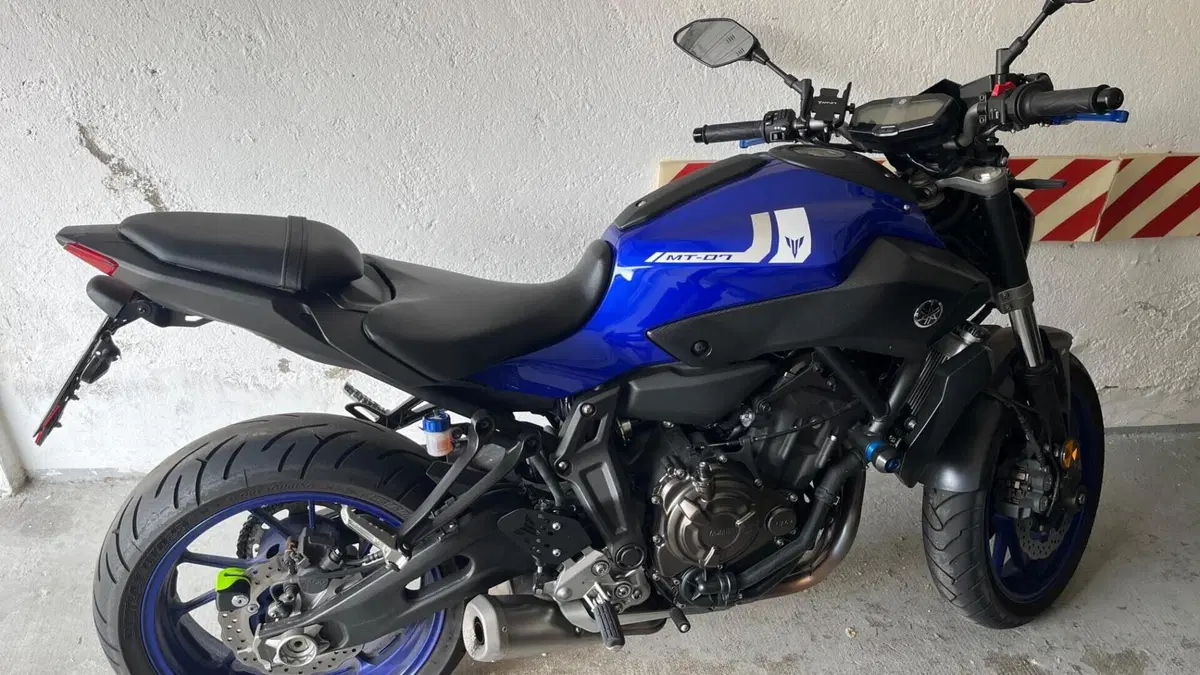Yamaha MT-07 (2017 - 18)  (2)