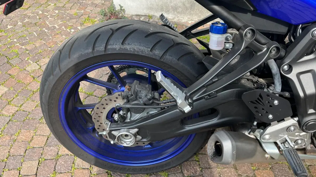 Yamaha MT-07 (2017 - 18)  (8)
