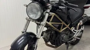Ducati Monster 600 City Dark (1998 - 02)  (5)