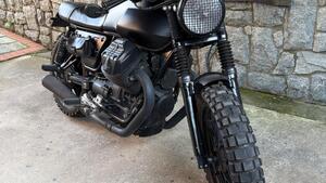 Moto Guzzi V7 III Stone (2017 - 20) 