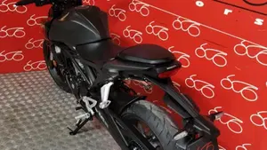 Honda CB 125 R (2024 - 26)  (4)
