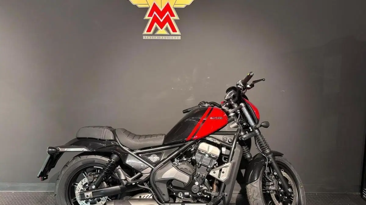 Moto Morini Calibro Custom (2024 - 26)  (4)