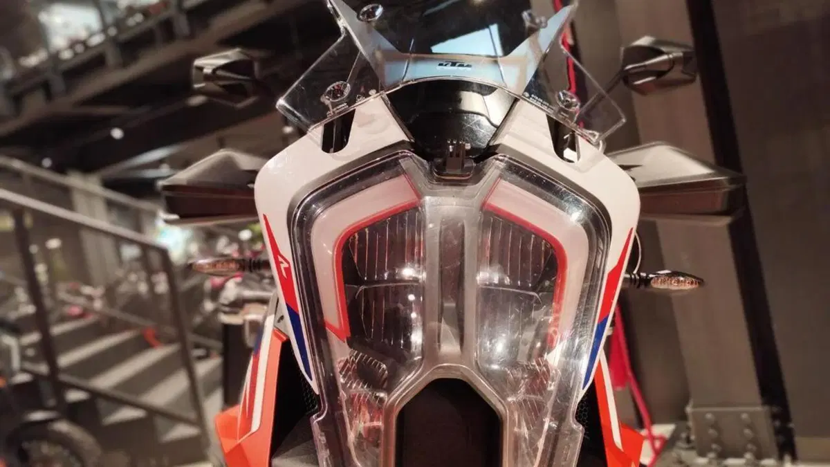 KTM 1290 Super Adventure R (2022 - 25)  (5)