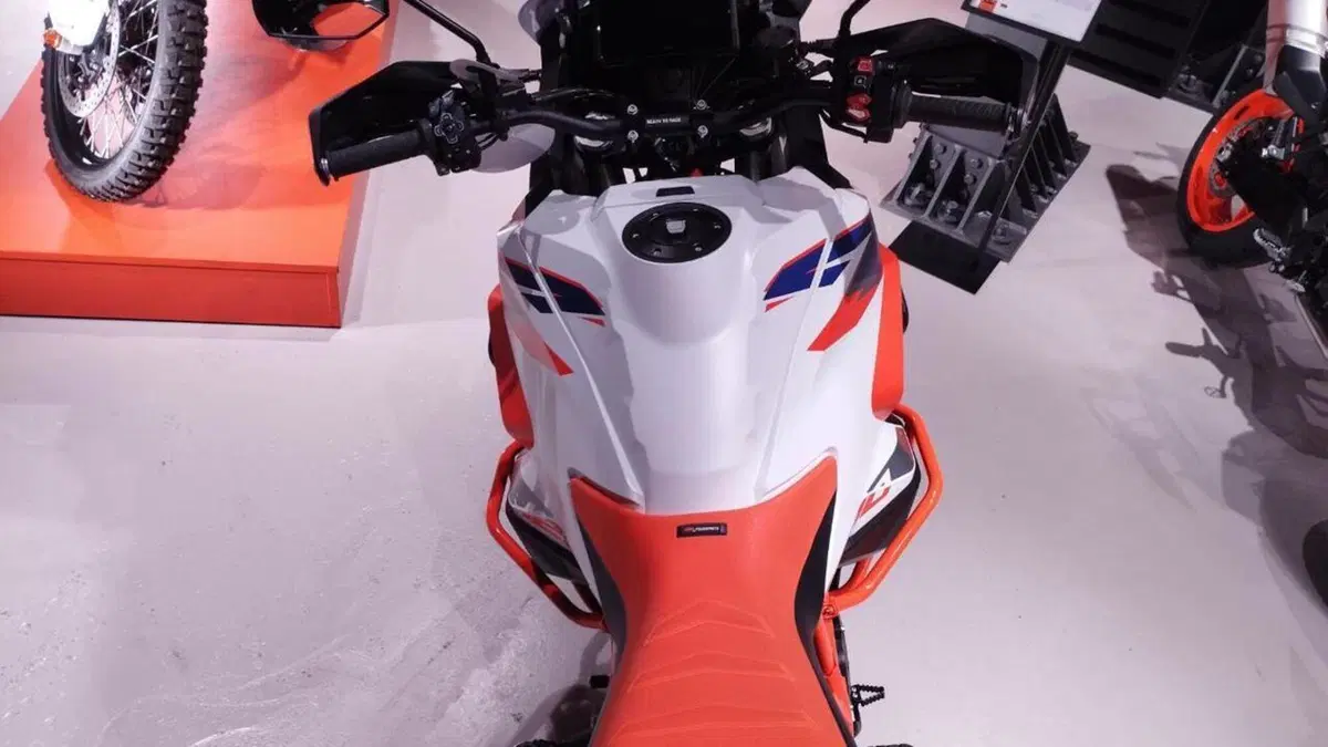 KTM 1290 Super Adventure R (2022 - 25)  (9)