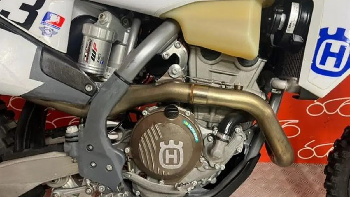 Husqvarna FE 250 (2022)  (10)