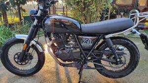 Brixton Motorcycles Cromwell 250 (2021 - 25) 