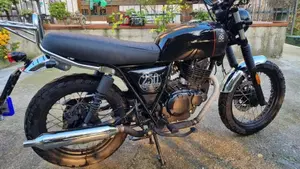 Brixton Motorcycles Cromwell 250 (2021 - 25)  (2)