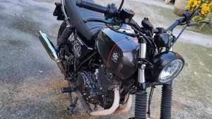 Brixton Motorcycles Cromwell 250 (2021 - 25)  (4)