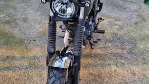 Brixton Motorcycles Cromwell 250 (2021 - 25)  (5)