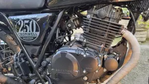 Brixton Motorcycles Cromwell 250 (2021 - 25)  (12)