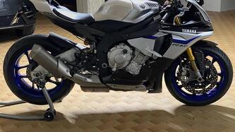 Yamaha YZF R1 M (2015 - 16) usata