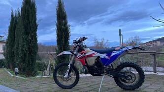 KTM 300 EXC E TPI (2020) usata