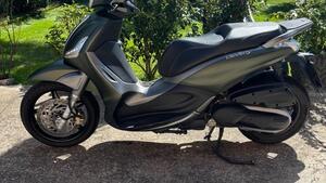 Piaggio Beverly 350 SportTouring ie ABS (2011 - 17) 