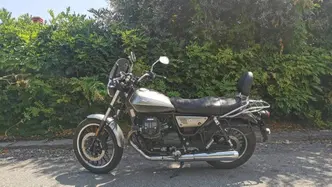 Moto Guzzi V9 Roamer (2021 - 24)
