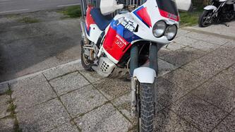 Honda Africa Twin NXR 750 (1990 - 91)