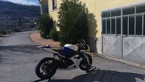 Suzuki GSX-R1000 (2005 - 06)  (13)