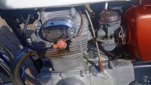 Honda   (2)