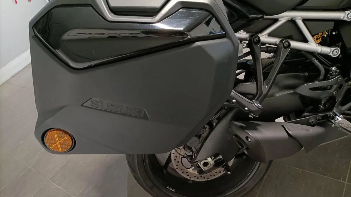 Suzuki GSX-S1000GX (2024 - 26)  (8)