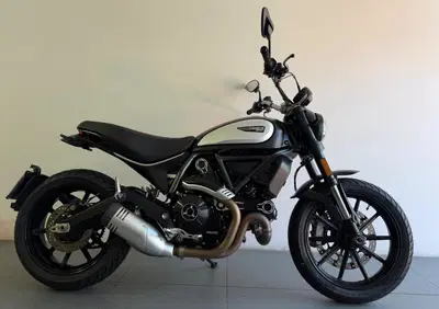 Ducati Scrambler 800 Icon Dark (2021 - 22) - Annuncio 9964012