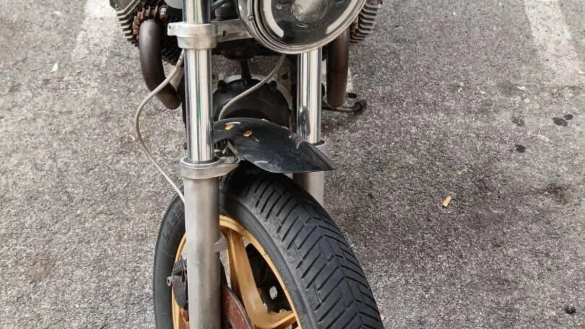 Moto Guzzi   (4)