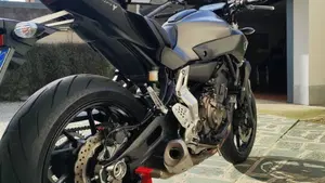 Yamaha MT-07 ABS (2014 - 16)  (3)