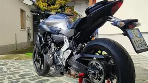 Yamaha MT-07 ABS (2014 - 16)  (4)