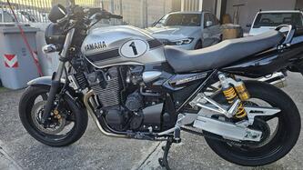 Yamaha XJR 1300 (2006 - 14) usata