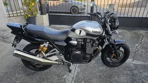 Yamaha XJR 1300 (2006 - 14)  (4)
