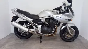 Suzuki GSF 1200 Bandit S (2001 - 06)  (2)