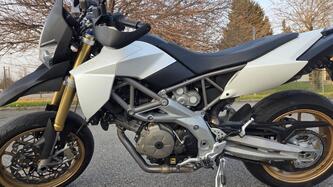 Aprilia Dorsoduro 750 (2009 - 14)