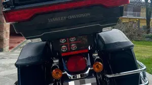 Harley-Davidson 107 Electra Glide Ultra Limited (2017 - 18) - FLHTK  (8)