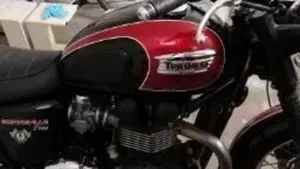 Triumph Bonneville T100 (2008 - 16)  (6)