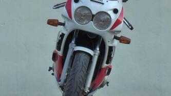 Yamaha FZR 600 epoca