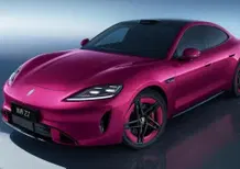 SAIC Z7, l'elettrica cinese firmata Huawei che somiglia forse troppo alla Porsche Taycan