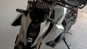 Suzuki GSX-8S (2025 - 26) 