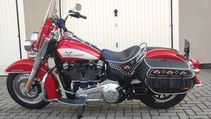 Harley-Davidson Hydra-Glide Revival (2024 - 25) 