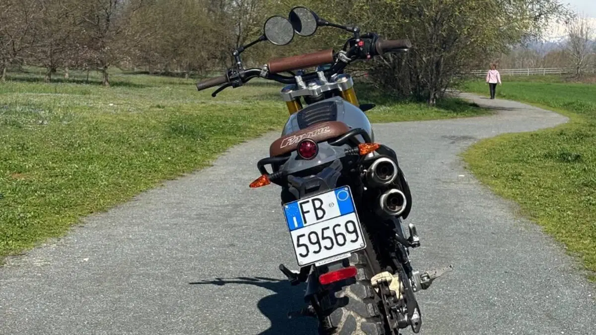 Fantic Motor Caballero 125 Scrambler Deluxe (2021 - 23)  (2)