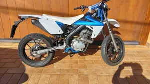 Rieju Marathon 125 Motard Pro (2009 - 17)  (5)