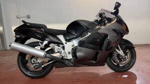 Suzuki GSX 1300 R Hayabusa (1999 - 06) 