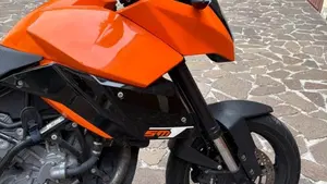 KTM 990 Supermoto R (2012 - 13)  (5)